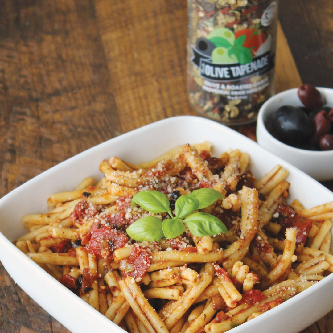 Pasta Puttanesca - SEARED LIVING