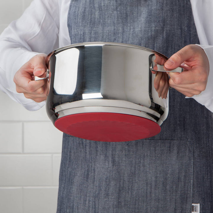 Carmine Magnetic Silicone Trivet