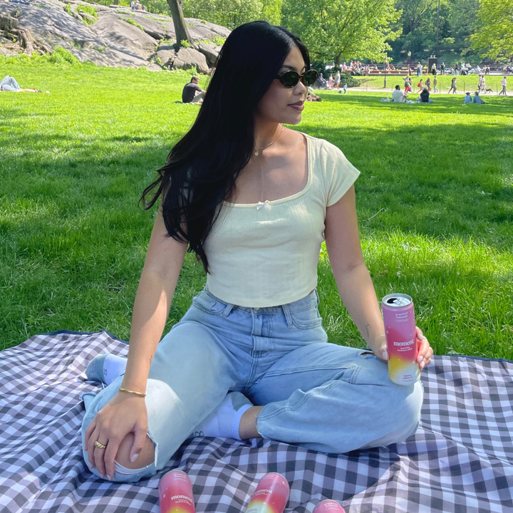 MOMENT Grapefruit Lemonade