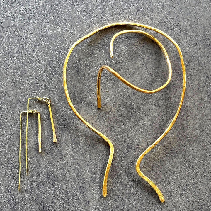 Minimalist Gold Cuff Bracelet Adjustable Brass Jewelry Design Organic Twist Opening Statement Piece Handmade Accessory Modern Style Hammered